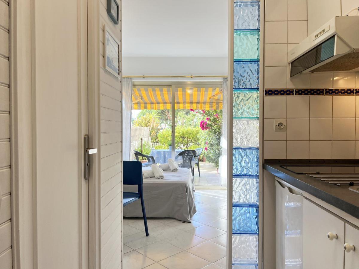 Blue Terrace Apartment - Marina Baie Des Anges Villeneuve-Loubet Exterior photo
